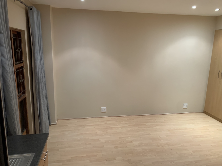 To Let 1 Bedroom Property for Rent in Rouxville Western Cape